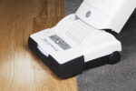 upright-vacuum-cleaner-lifestyle-1